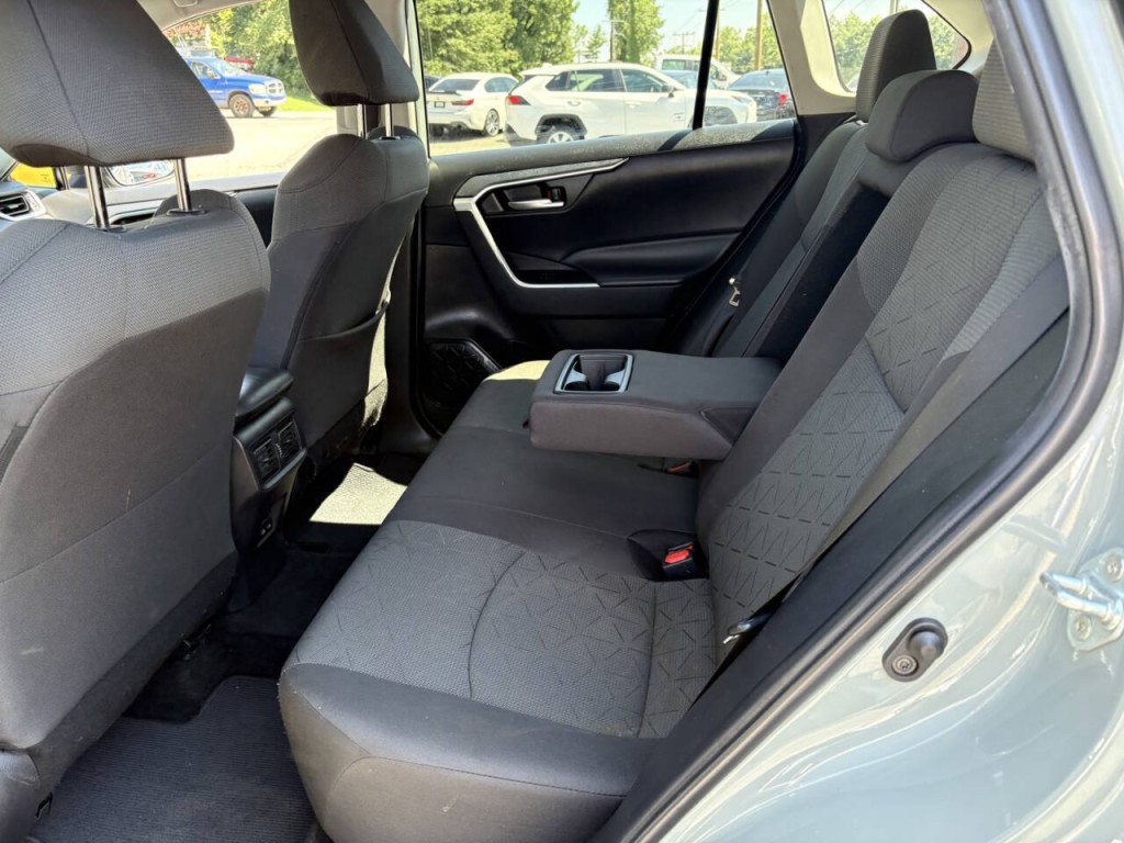 2022 Toyota Rav4 Image 23