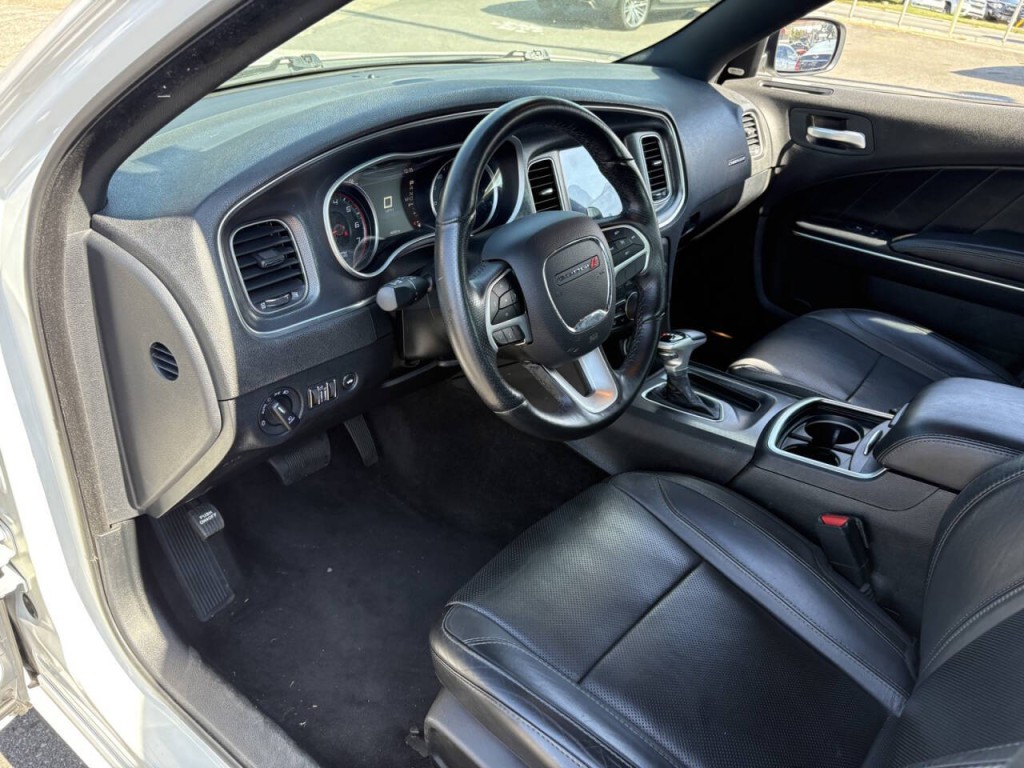 2018 Dodge Charger Image 11