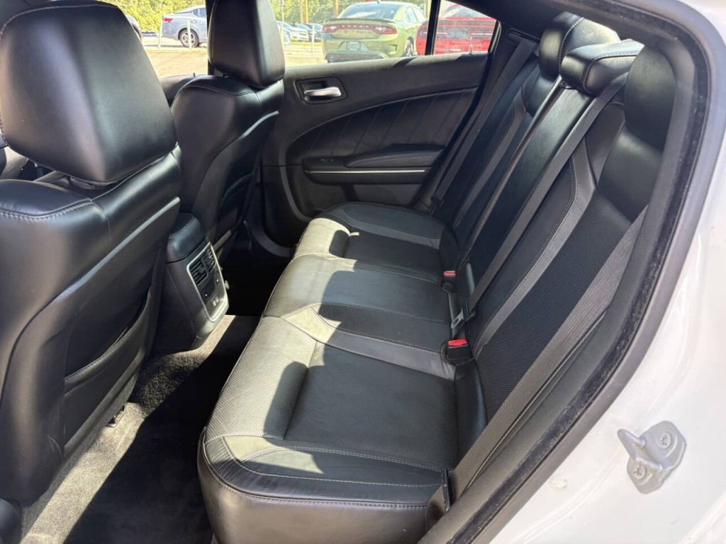 2018 Dodge Charger Image 23