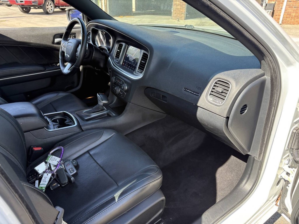 2018 Dodge Charger Image 27