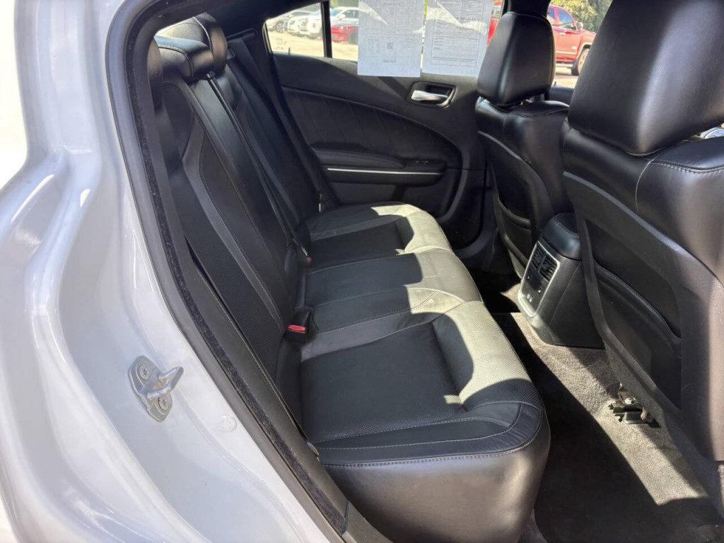 2018 Dodge Charger Image 29