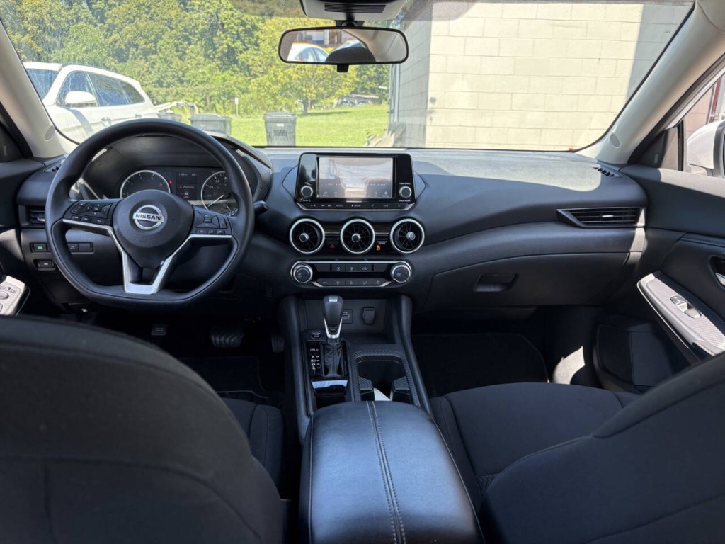 2023 Nissan Sentra Image 21