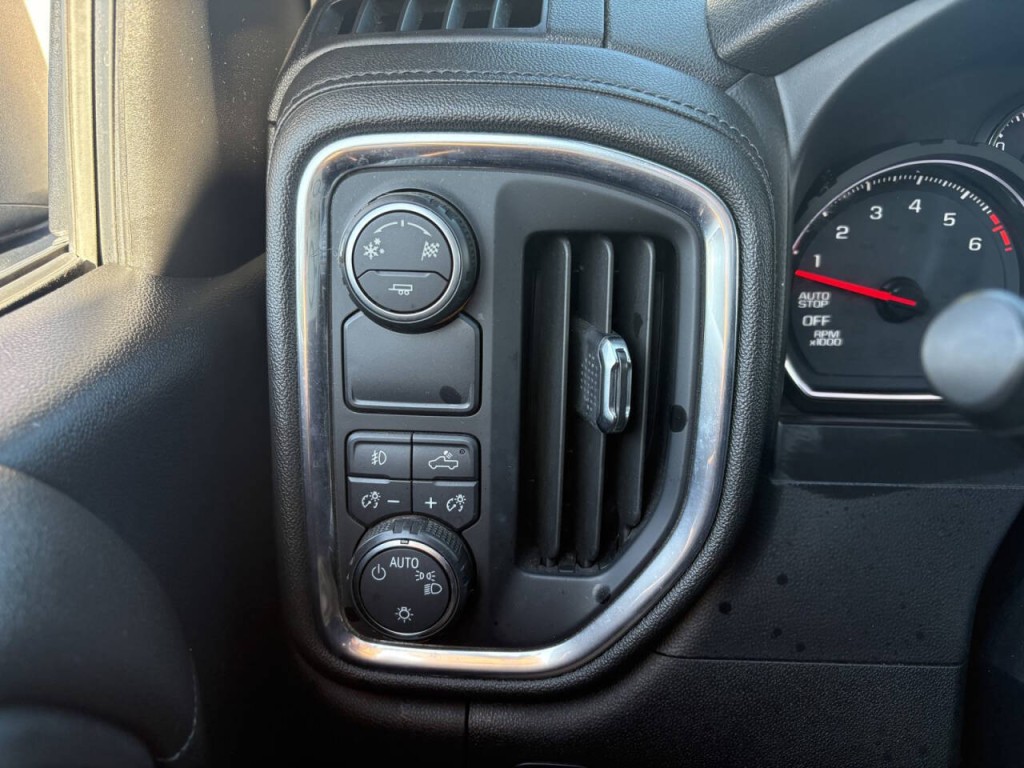2019 Chevrolet Silverado 1500 Image 13
