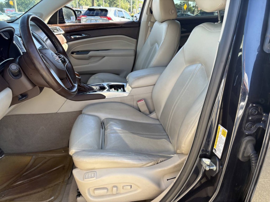 2014 Cadillac SRX Image 10