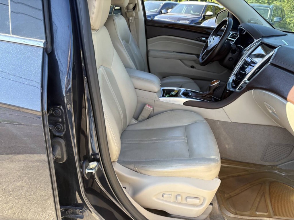 2014 Cadillac SRX Image 29