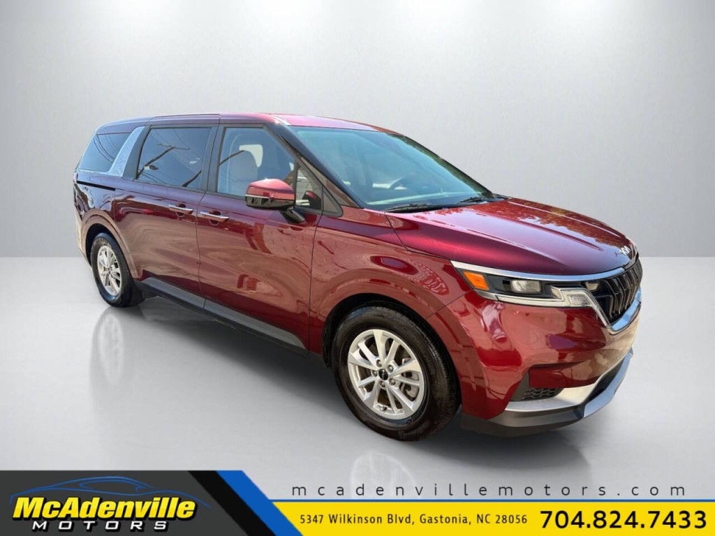 2023 Kia Carnival Image 1