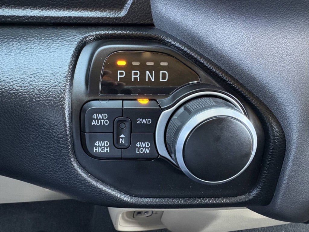 2021 RAM 1500 Image 17