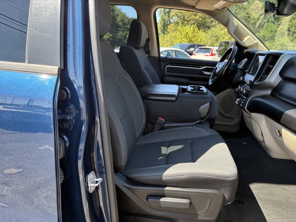 2021 RAM 1500 Image 32