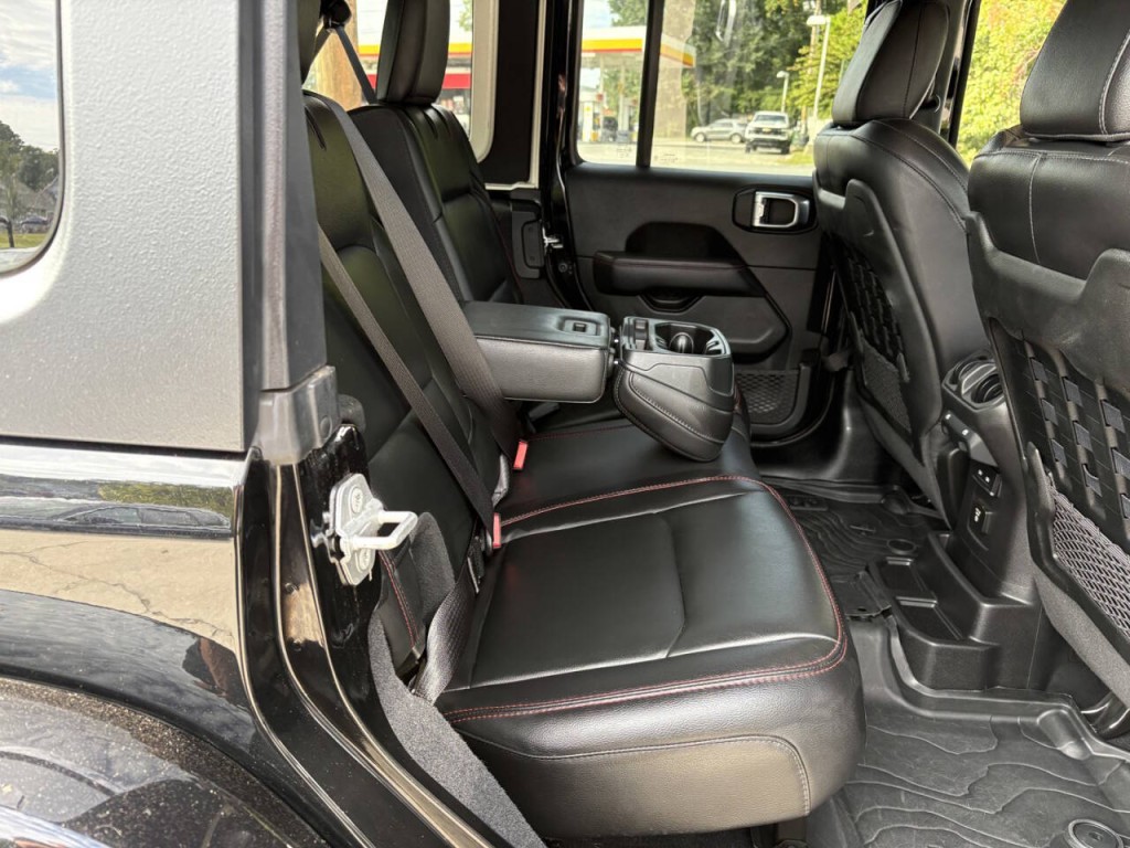 2021 Jeep Wrangler Unlimited Image 34