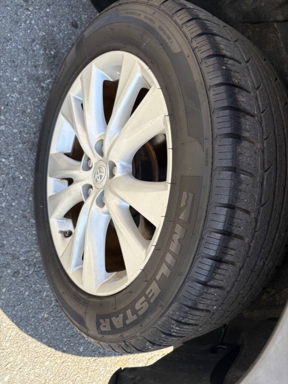 2015 Toyota Rav4 Image 36