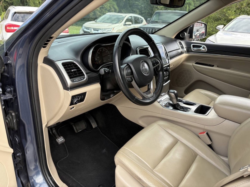2021 Jeep Grand Cherokee Image 11