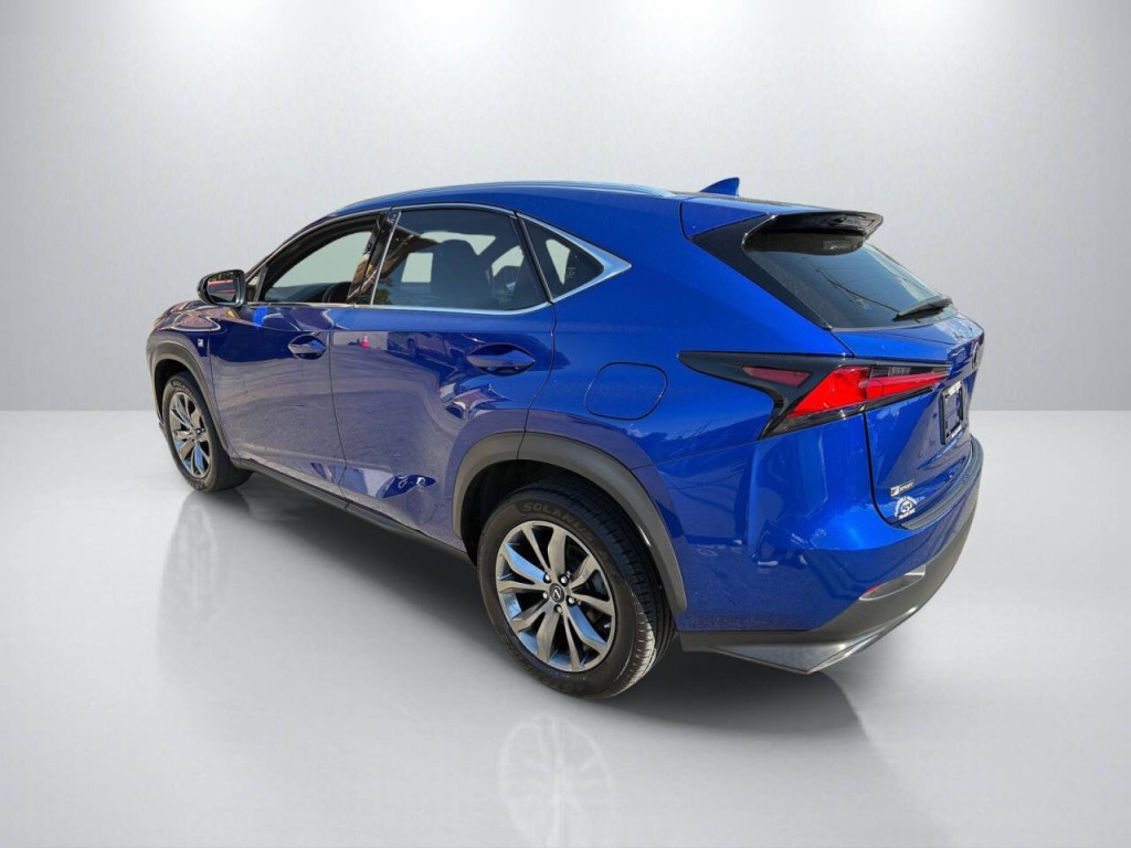 2021 Lexus NX 300 Image 5