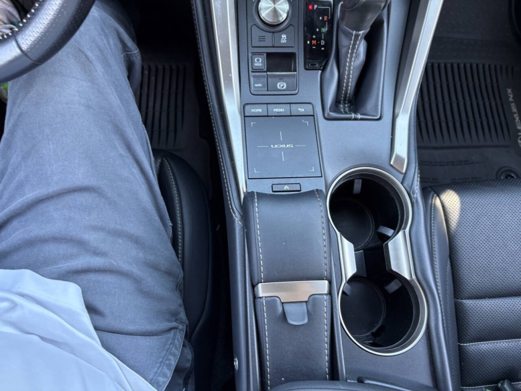 2021 Lexus NX 300 Image 22