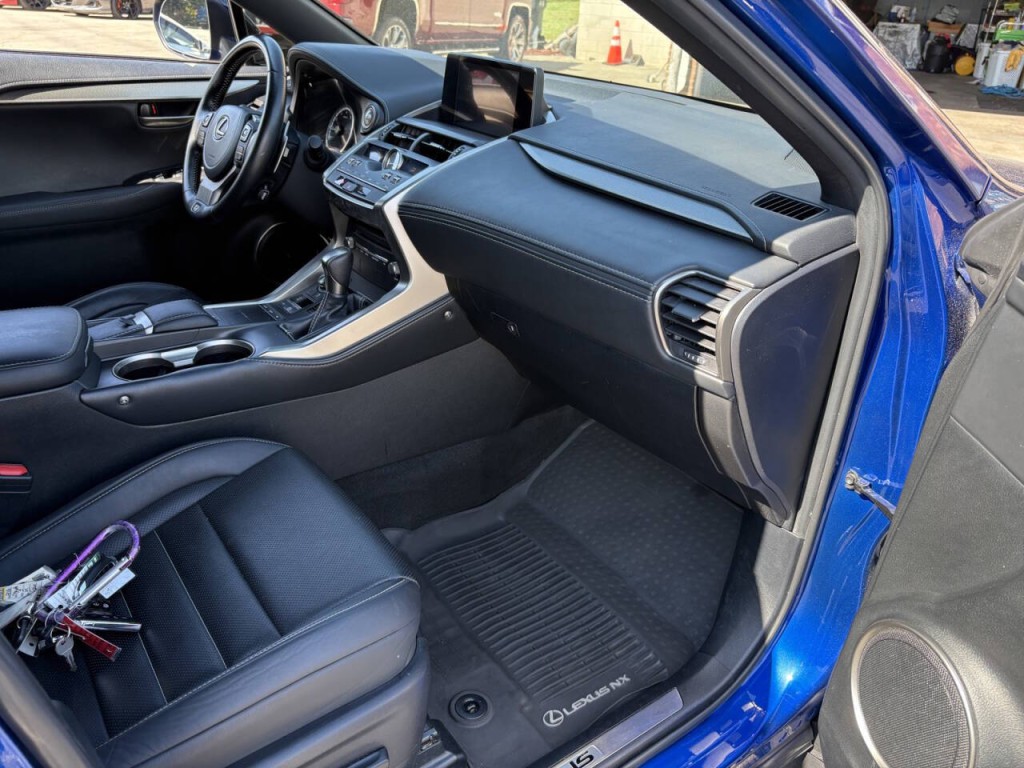 2021 Lexus NX 300 Image 29