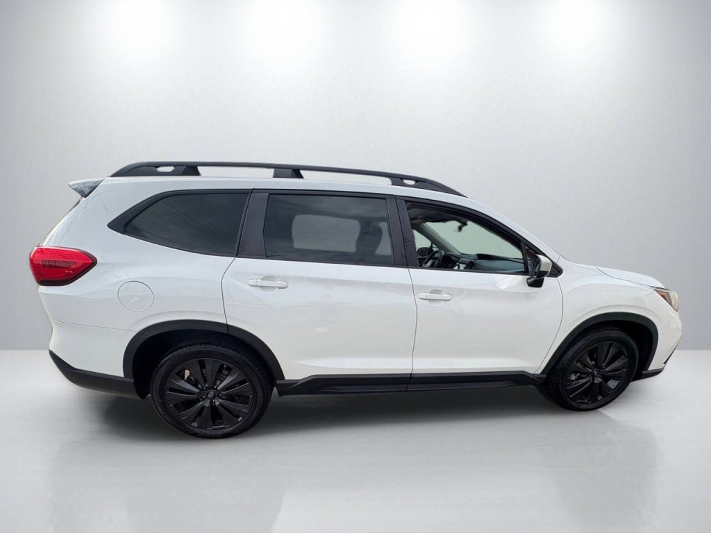 2022 Subaru Ascent Image 8
