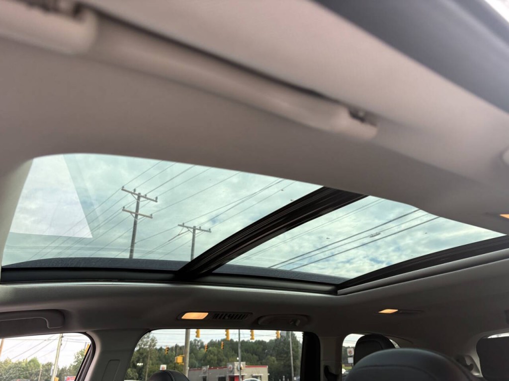 2022 Subaru Ascent Image 10