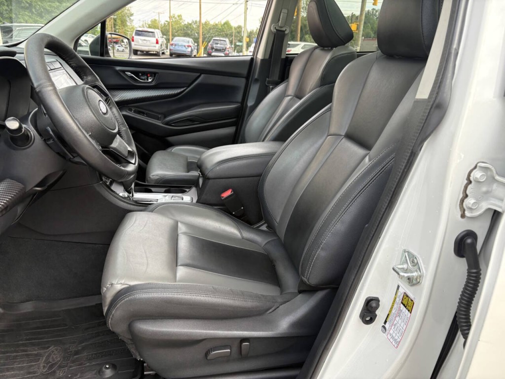 2022 Subaru Ascent Image 12