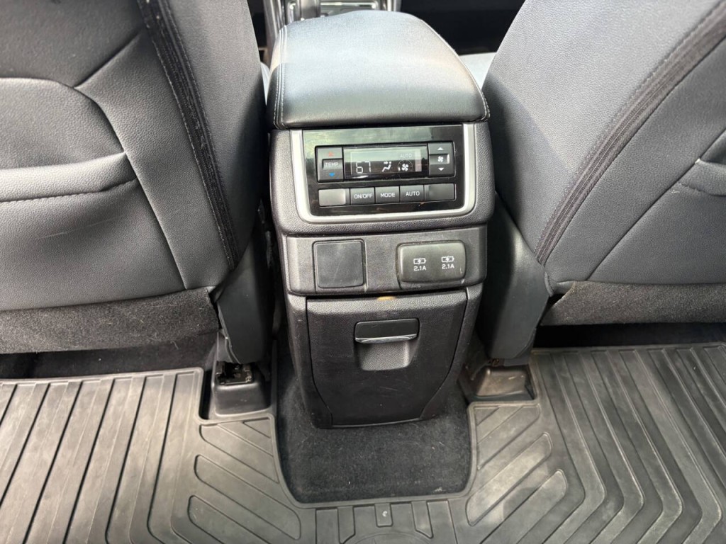 2022 Subaru Ascent Image 25