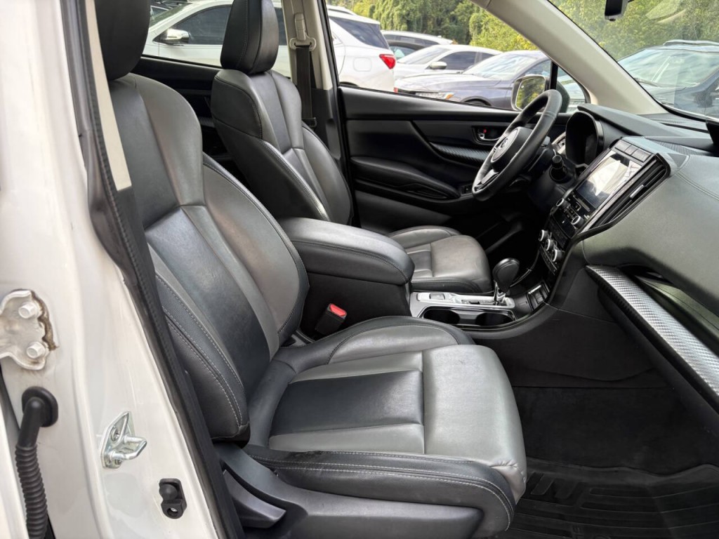 2022 Subaru Ascent Image 32