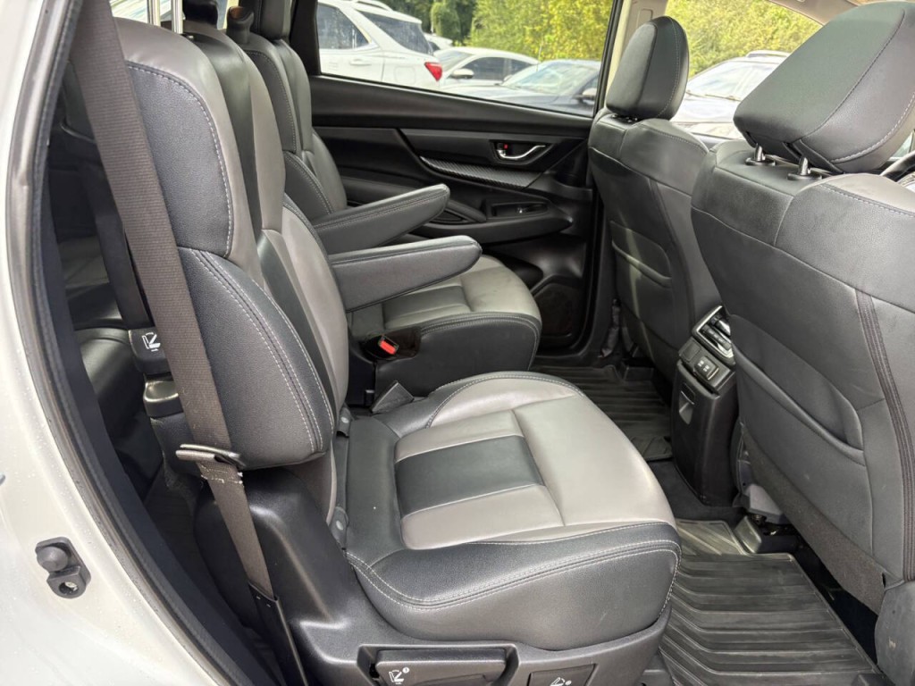 2022 Subaru Ascent Image 35