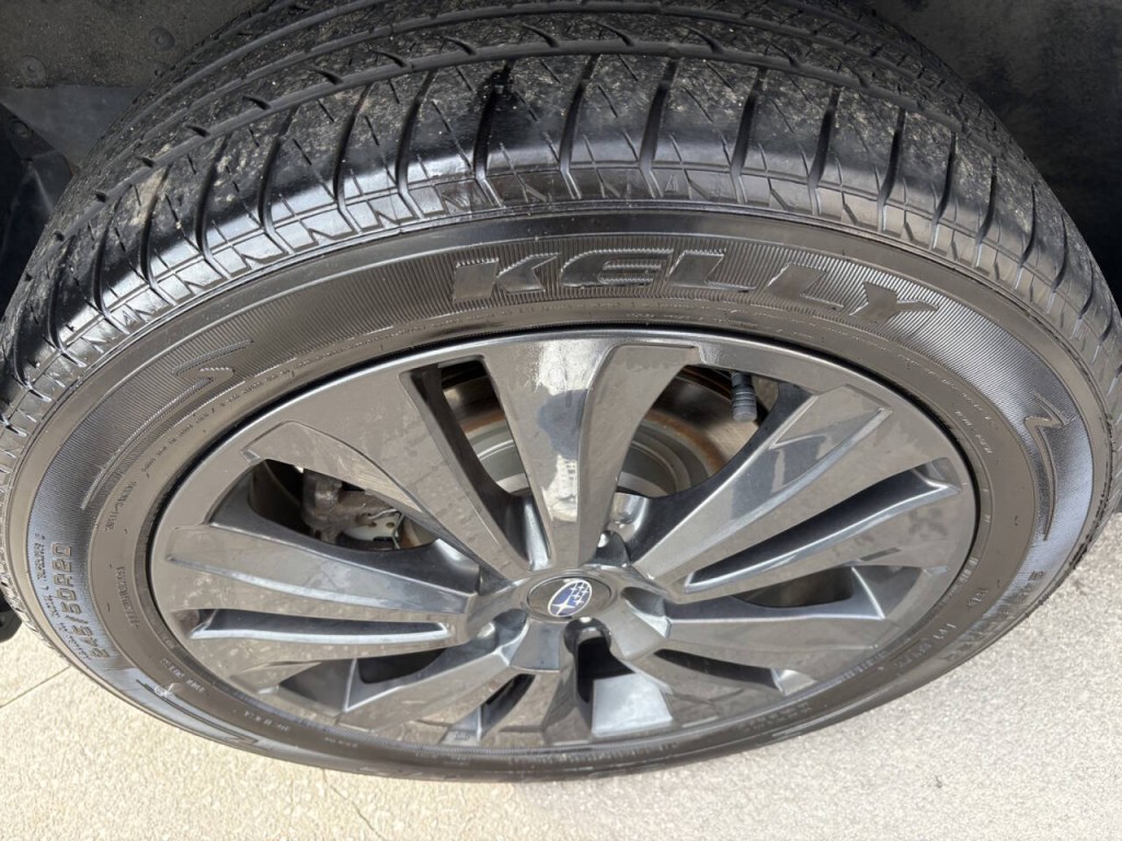 2022 Subaru Ascent Image 38