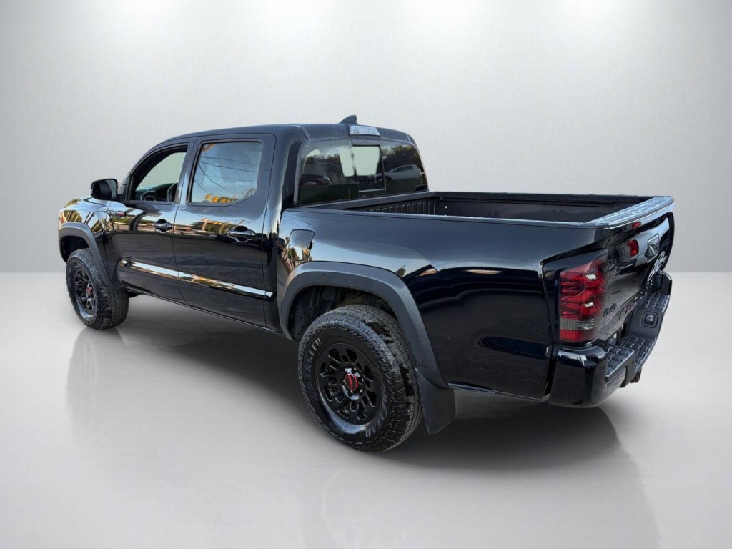 2019 Toyota Tacoma Image 5