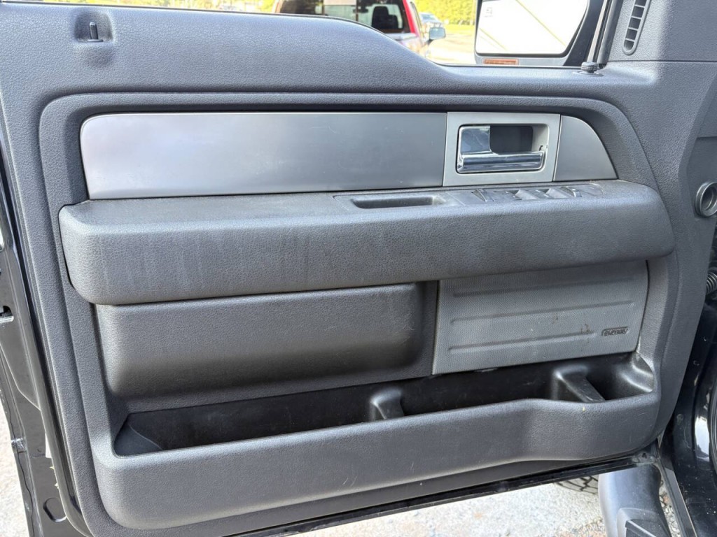 2013 Ford F-150 Image 9