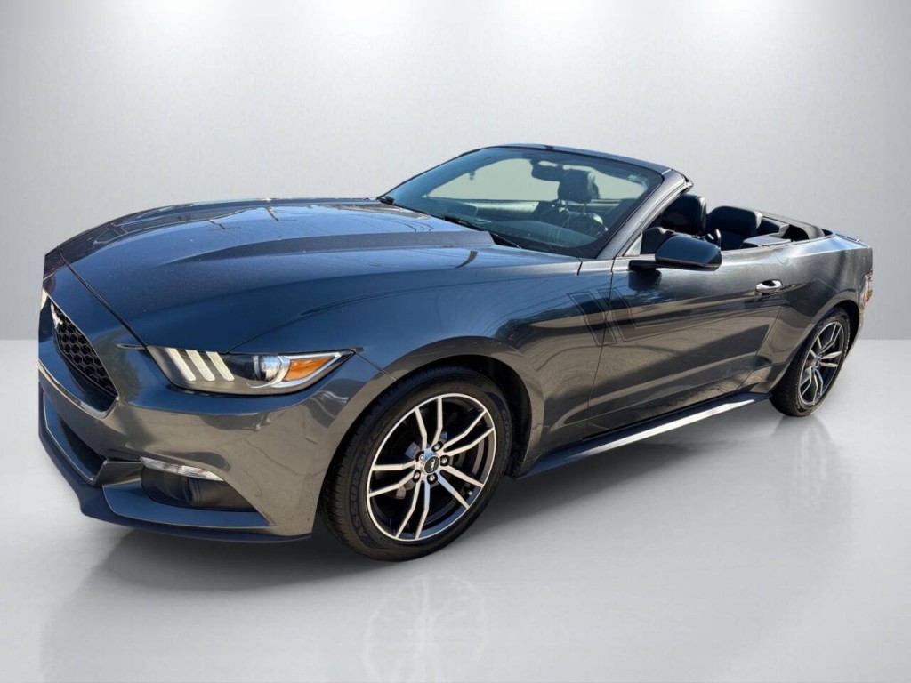 2017 Ford Mustang Image 3
