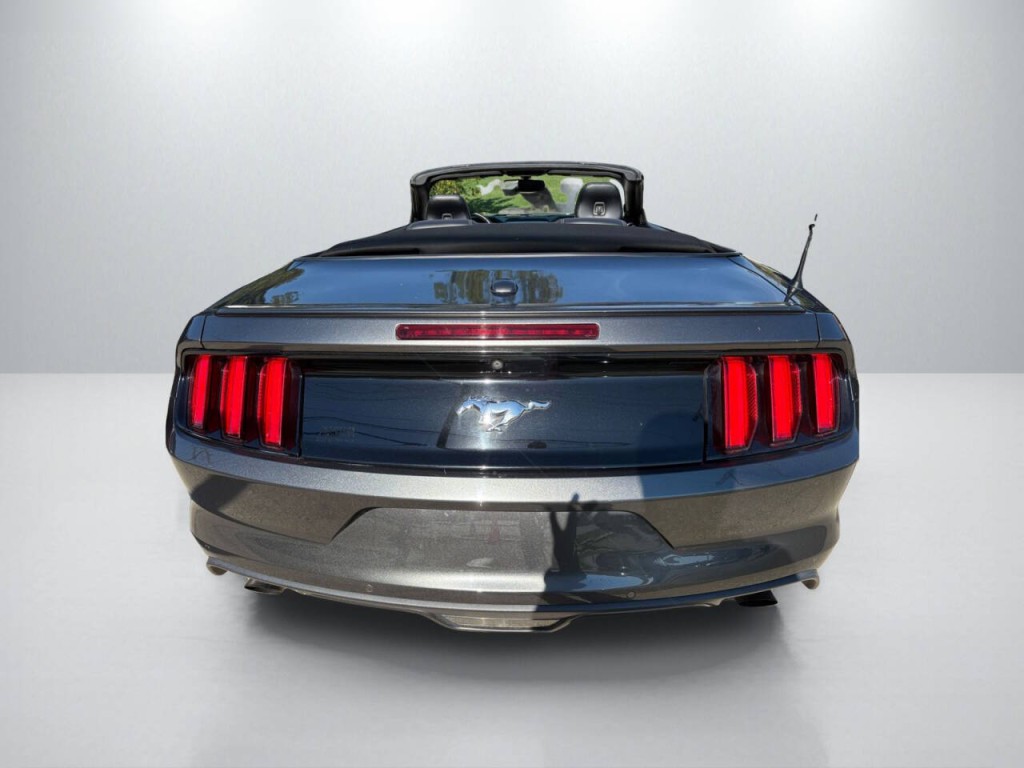 2017 Ford Mustang Image 6