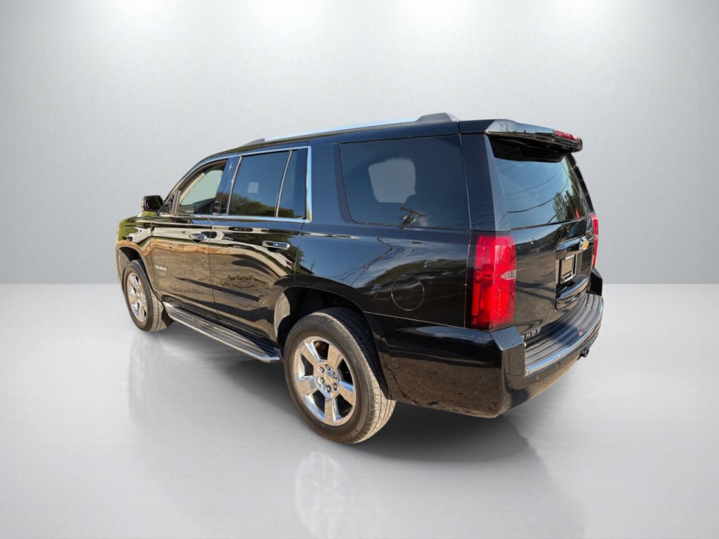 2017 Chevrolet Tahoe Image 5