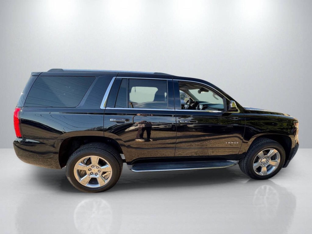 2017 Chevrolet Tahoe Image 8