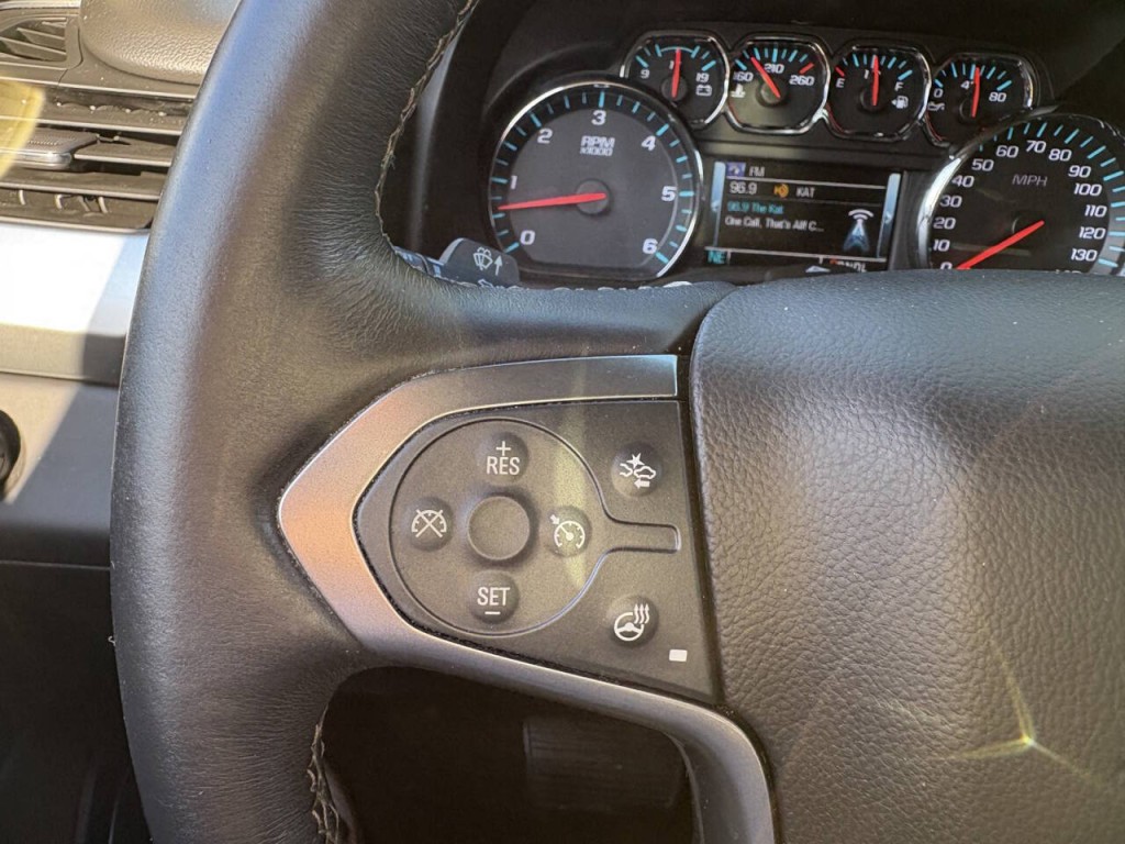 2017 Chevrolet Tahoe Image 15