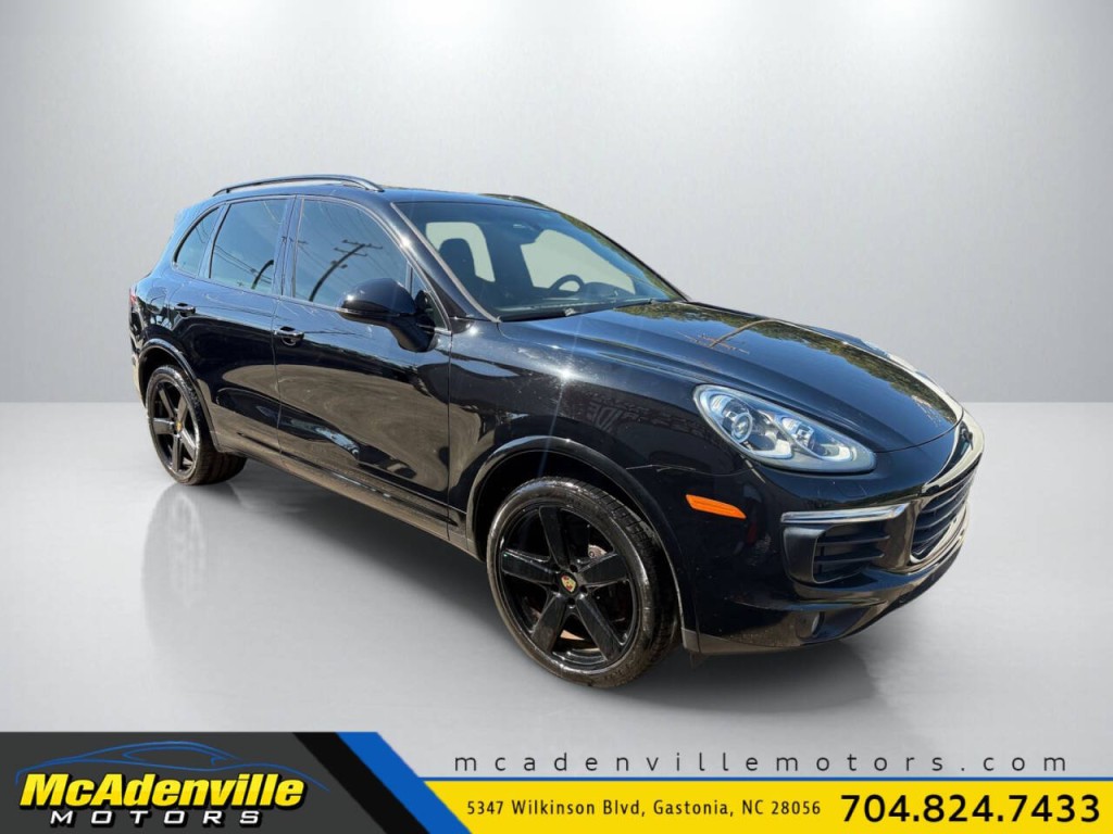 2017 Porsche Cayenne Image 1