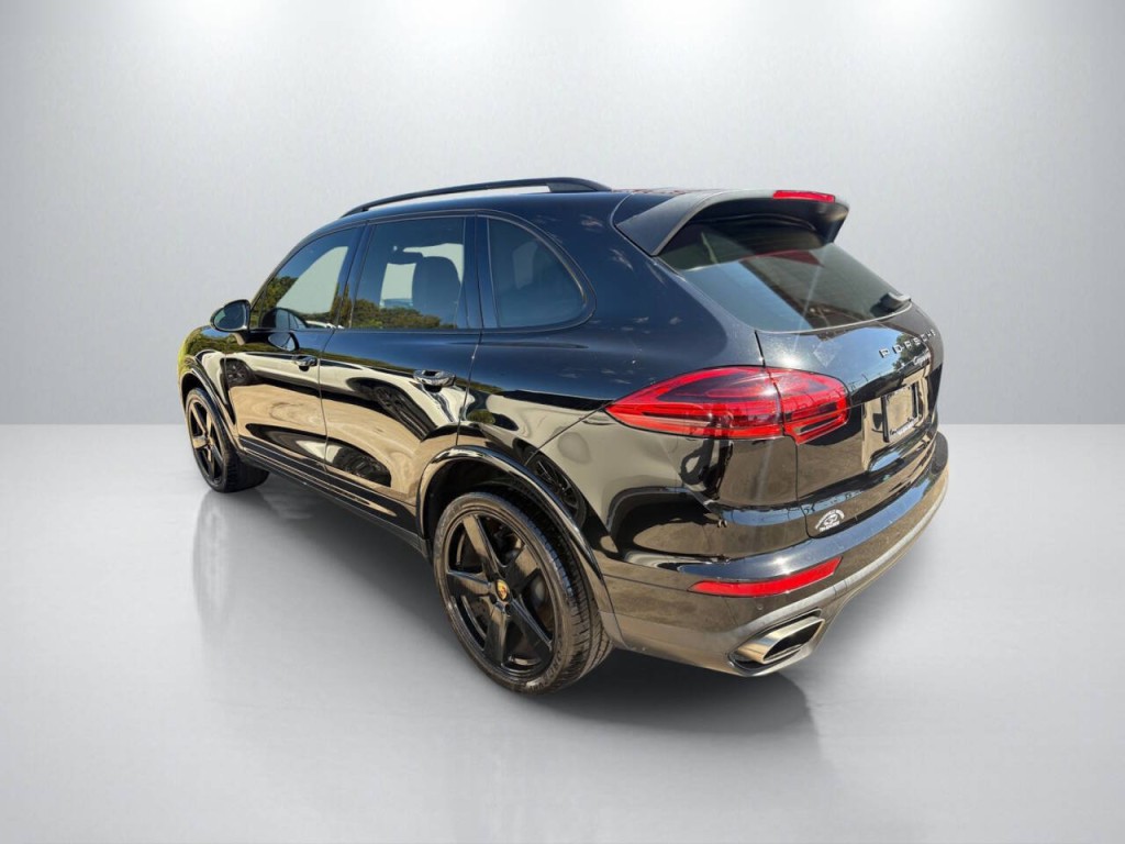 2017 Porsche Cayenne Image 5