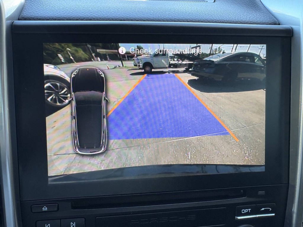 2017 Porsche Cayenne Image 20