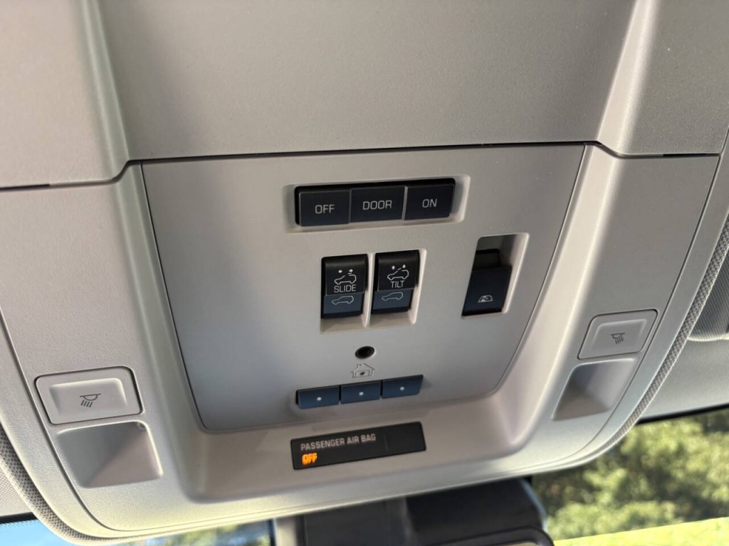 2018 Chevrolet Silverado 1500 Image 23