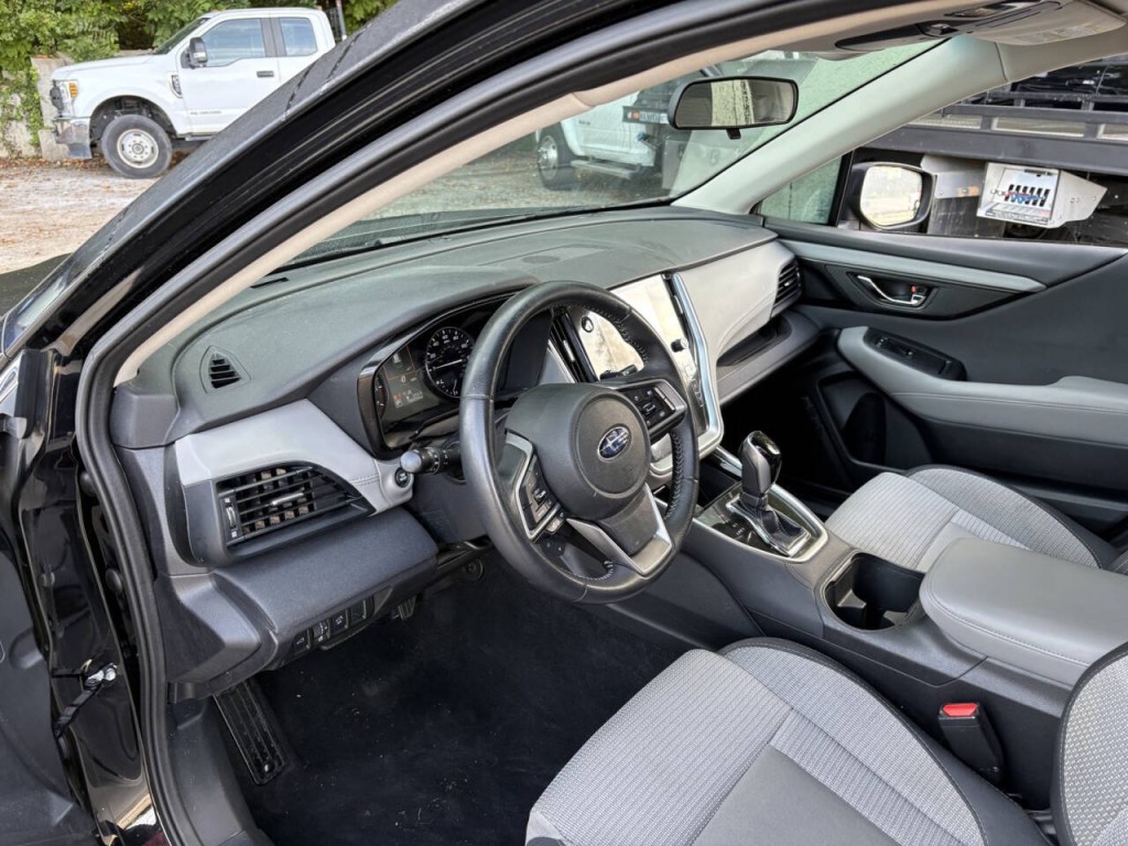 2022 Subaru Outback Image 11
