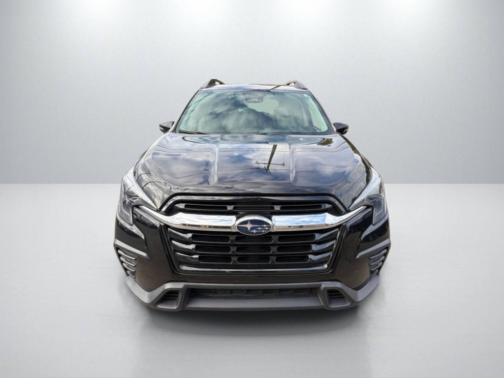 2023 Subaru Ascent Image 2