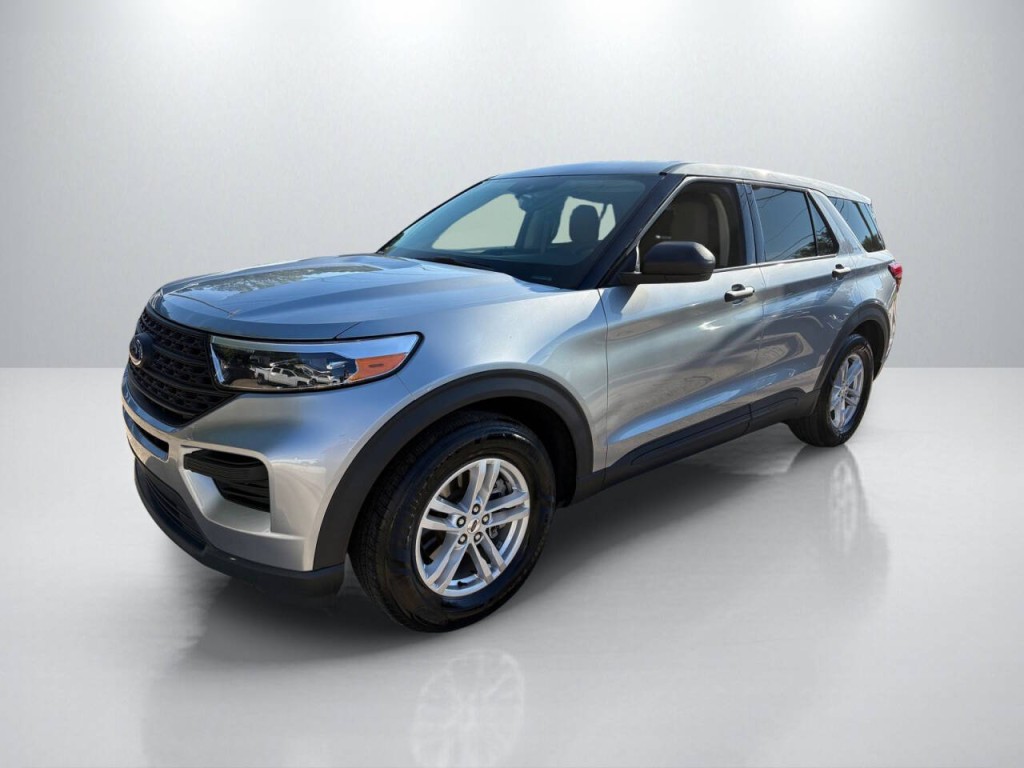 2023 Ford Explorer Image 3