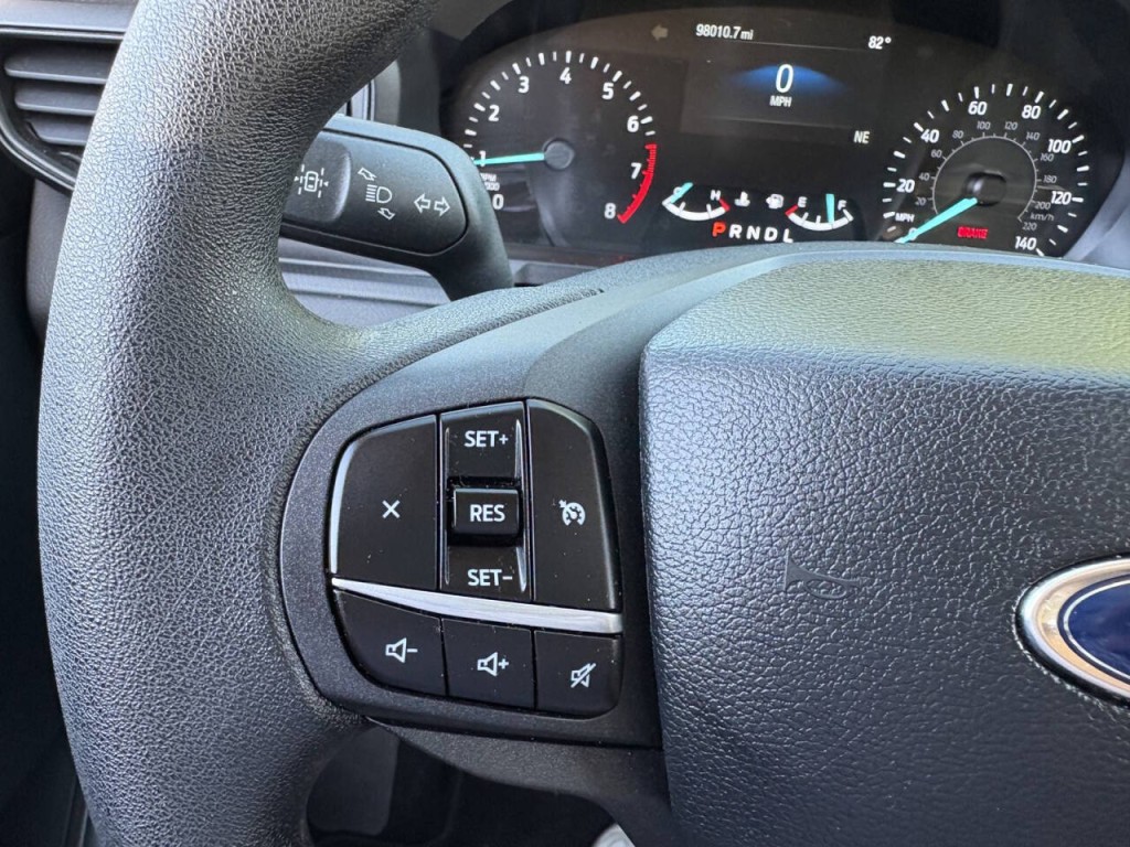 2023 Ford Explorer Image 14