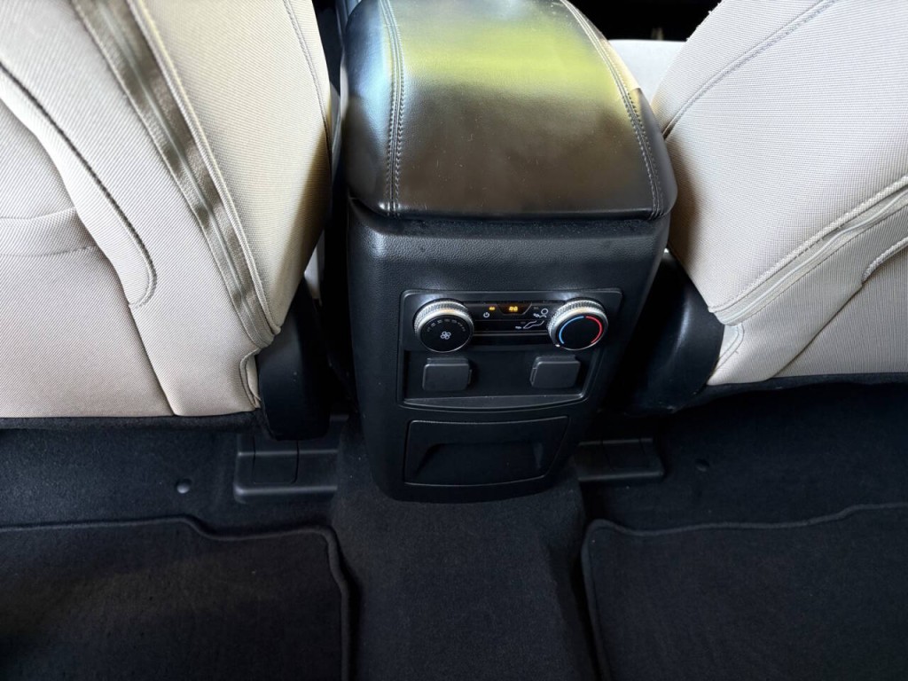 2023 Ford Explorer Image 22