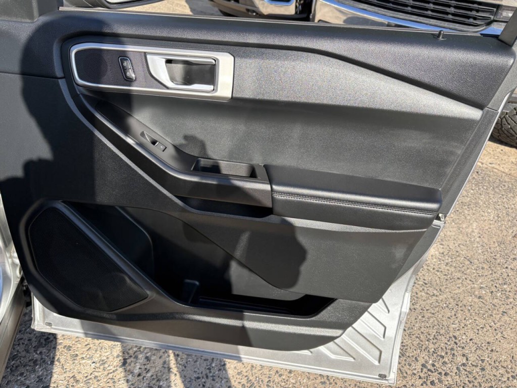 2023 Ford Explorer Image 28