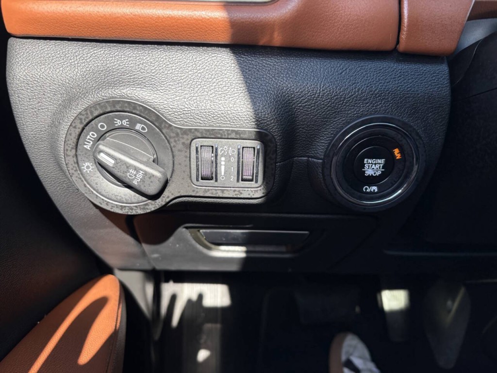 2019 Maserati Ghibli Image 13