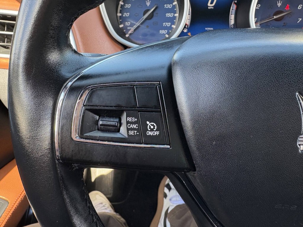 2019 Maserati Ghibli Image 16