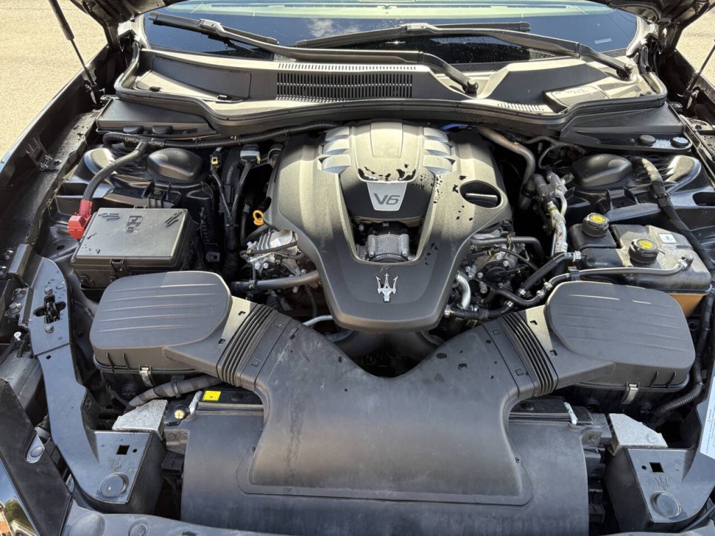 2019 Maserati Ghibli Image 32