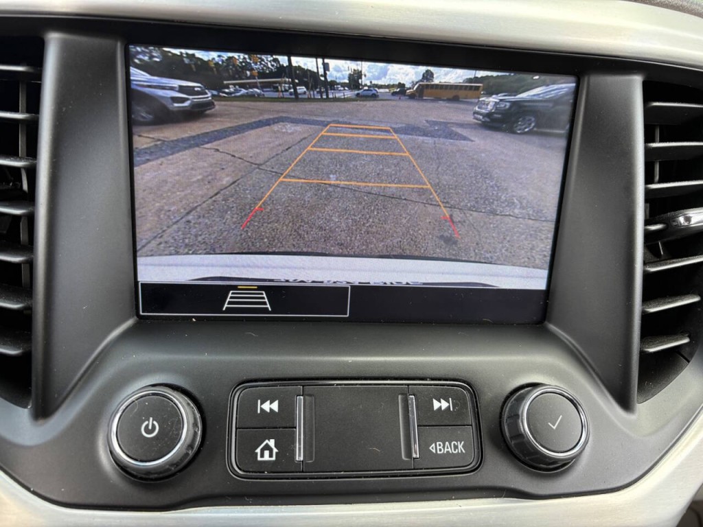 2021 GMC Acadia Image 18