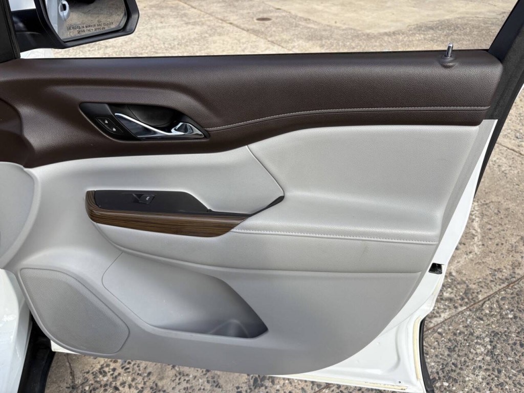2021 GMC Acadia Image 26