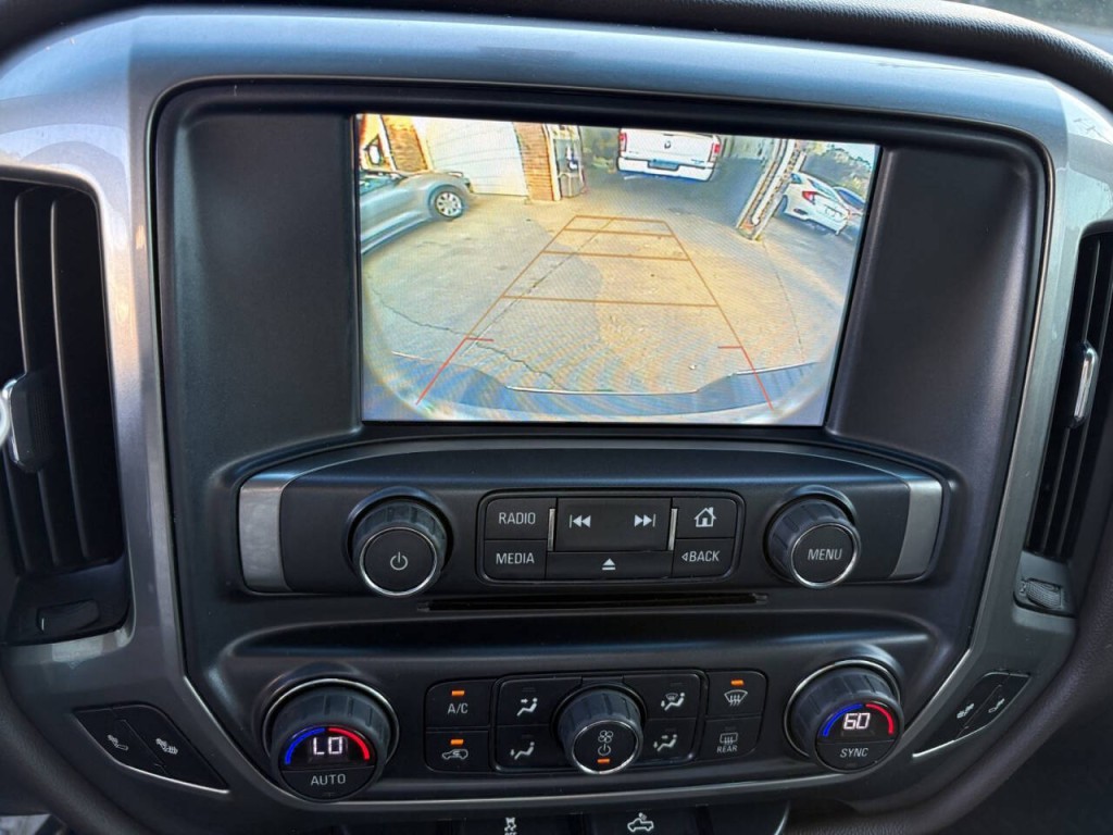 2018 Chevrolet Silverado 1500 Image 19