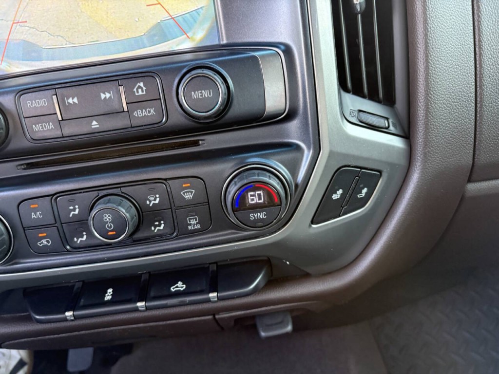 2018 Chevrolet Silverado 1500 Image 21