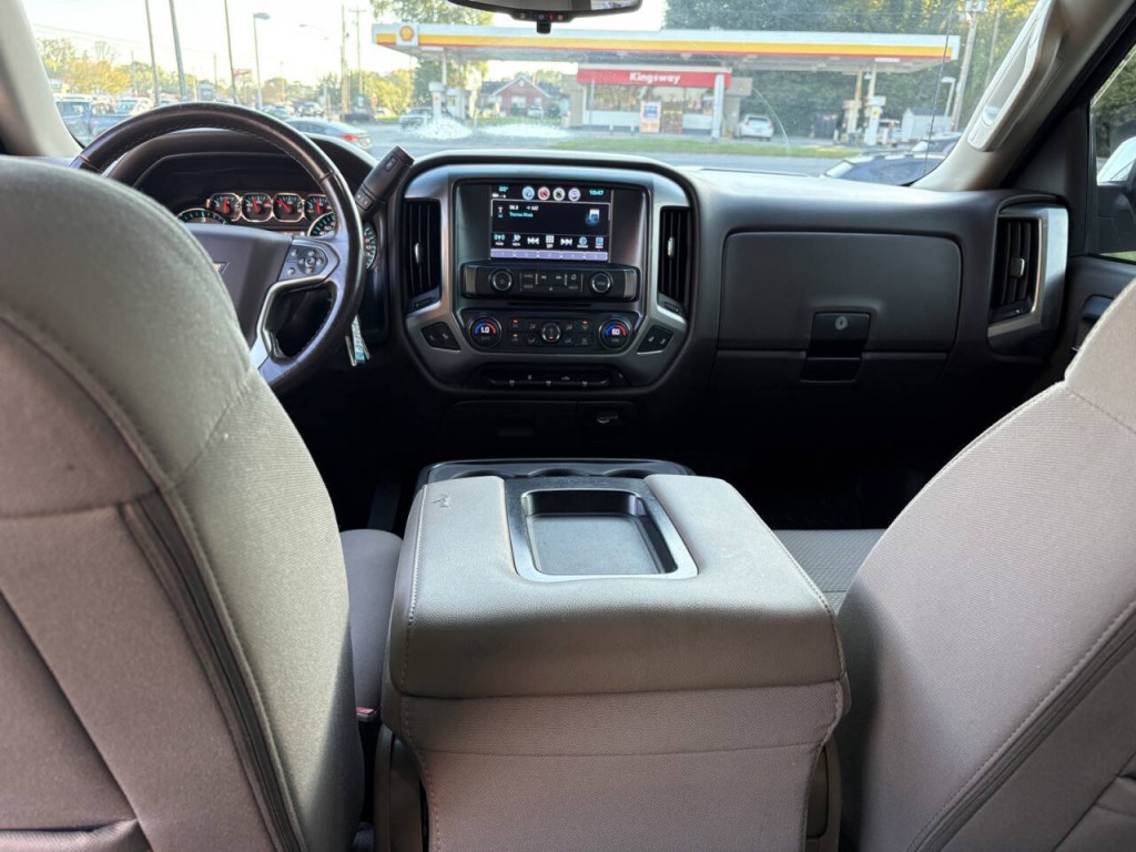 2018 Chevrolet Silverado 1500 Image 22